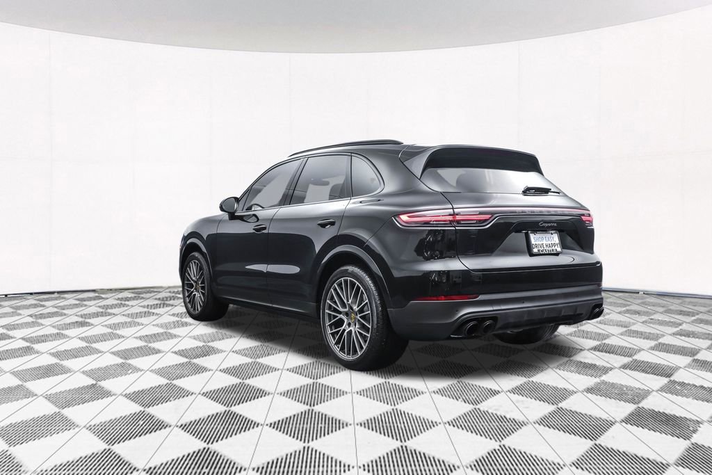 Used 2022 Porsche Cayenne Platinum Edition AWD/4WD image 11