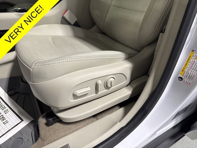Used 2024 GMC Terrain Denali w/ Denali Premium Package image 14