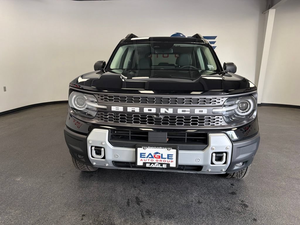 Used 2025 Ford Bronco Sport Badlands AWD/4WD image 3