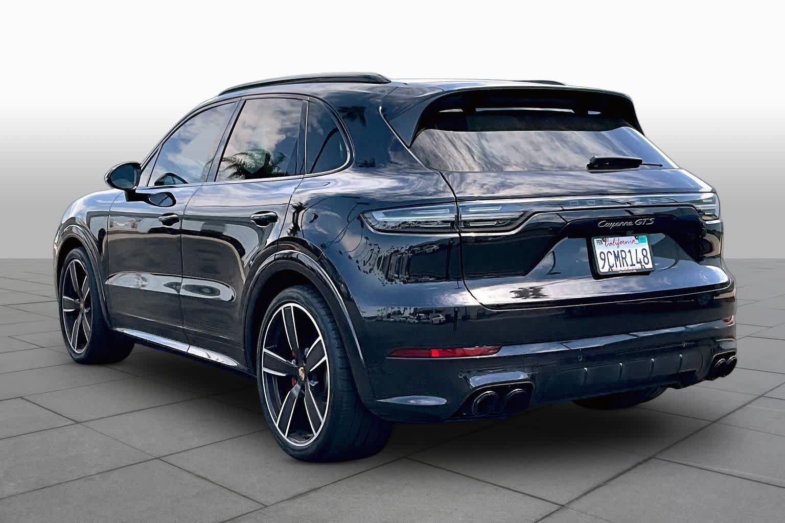 Used 2021 Porsche Cayenne GTS AWD/4WD image 11