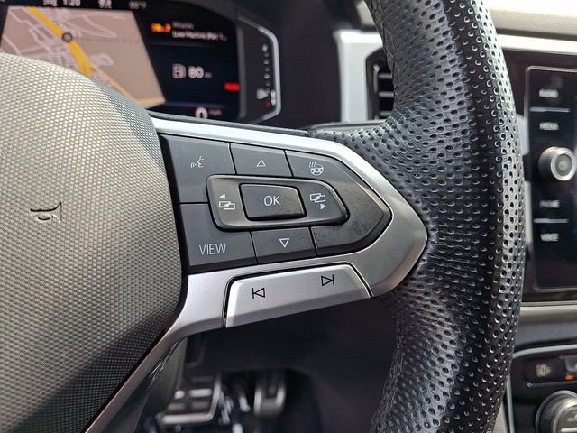 Used 2022 Volkswagen Atlas Cross Sport SEL R-Line AWD/4WD image 22