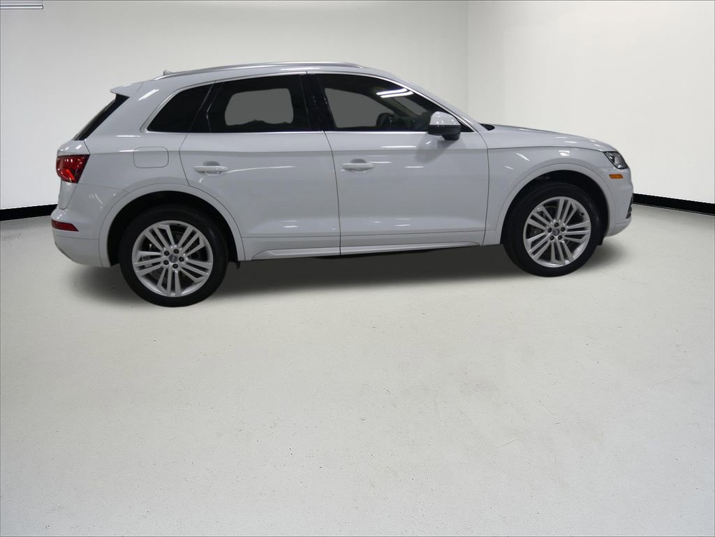 Used 2020 Audi Q5 2.0T Premium Plus w/ Premium Plus Package image 6
