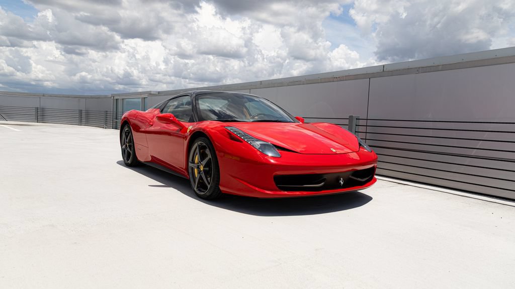 Used 2015 Ferrari 458 Spider RWD video 2