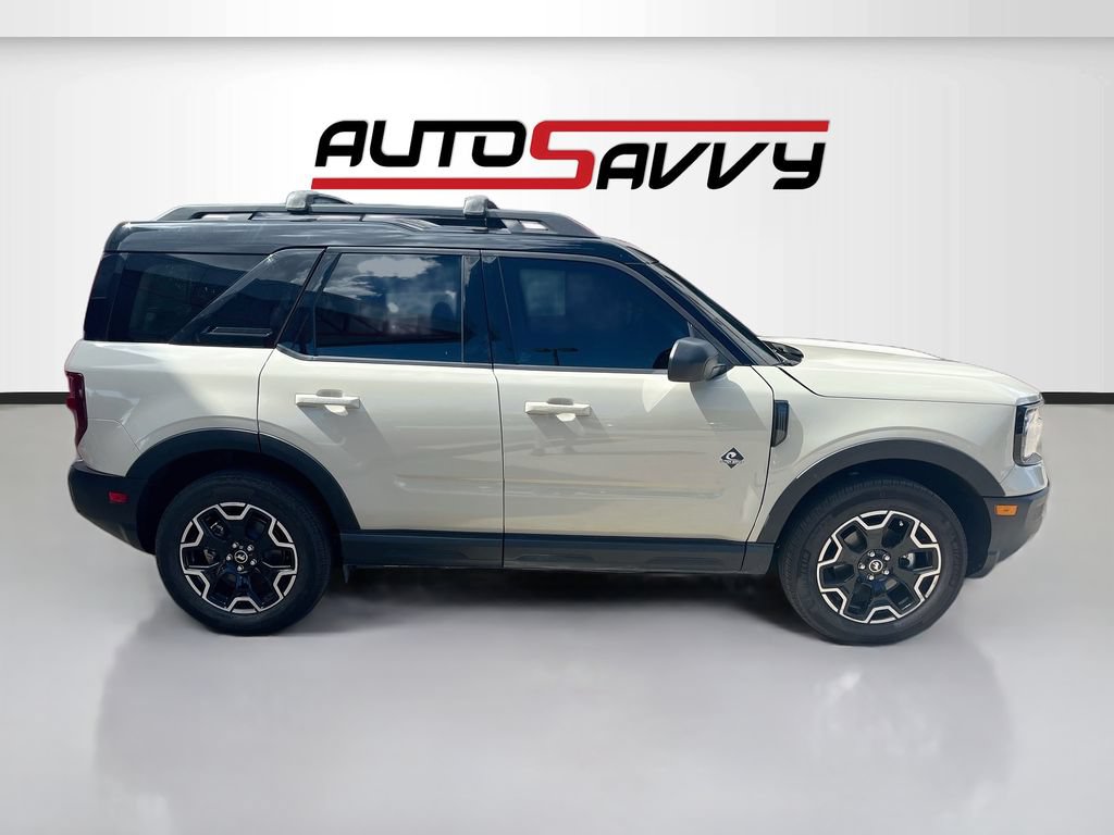 Used 2025 Ford Bronco Sport Outer Banks AWD/4WD image 8