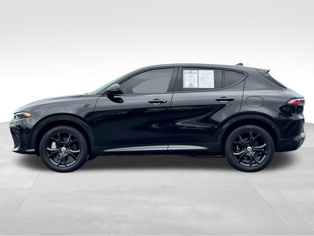 Used 2024 Dodge Hornet R/T Plus w/ R/T Blacktop Package AWD/4WD image 4