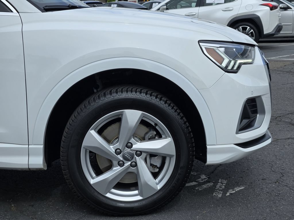 Used 2020 Audi Q3 2.0T Premium Plus AWD/4WD image 9