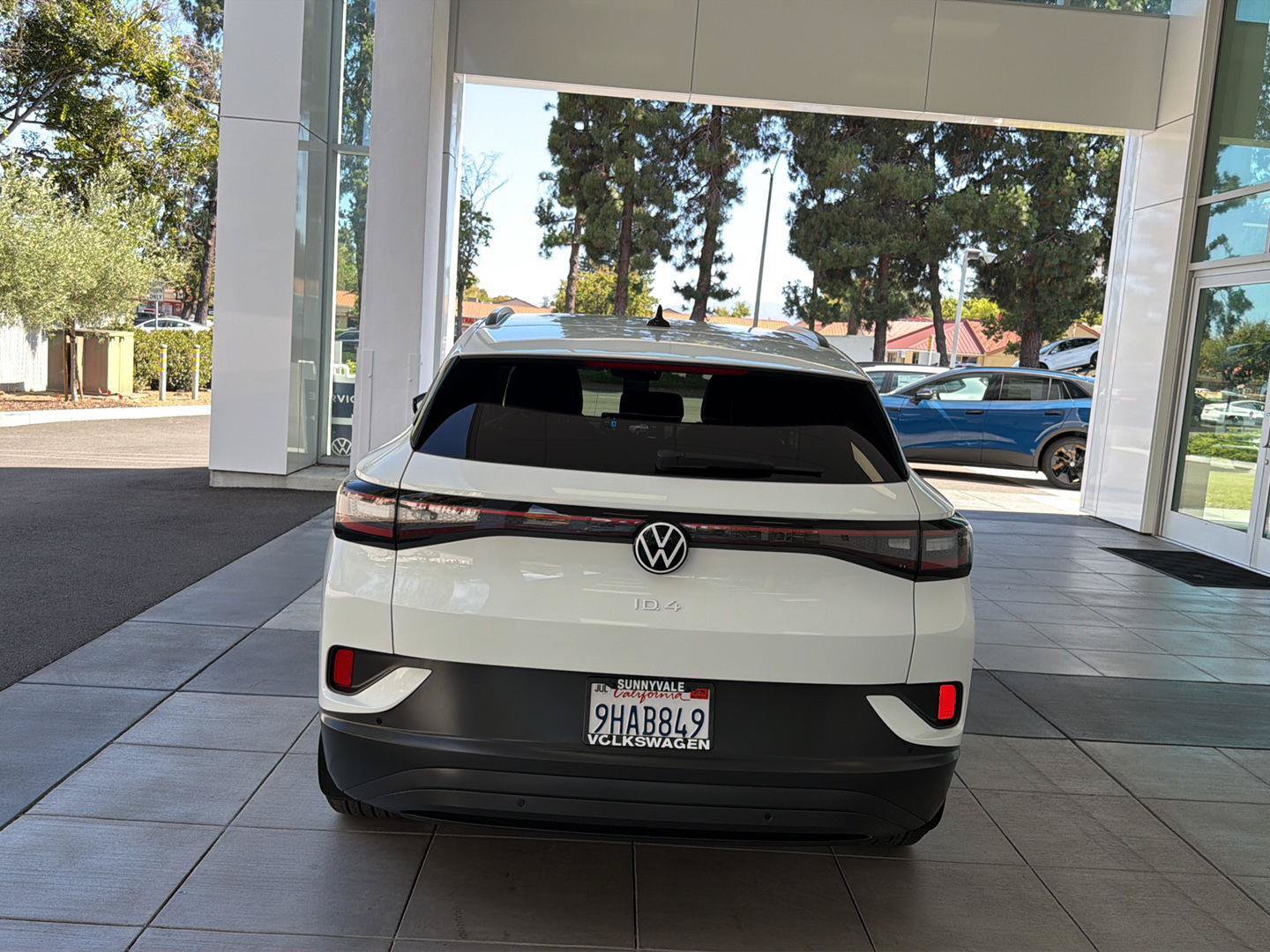 Certified 2023 Volkswagen ID.4 Pro RWD image 4
