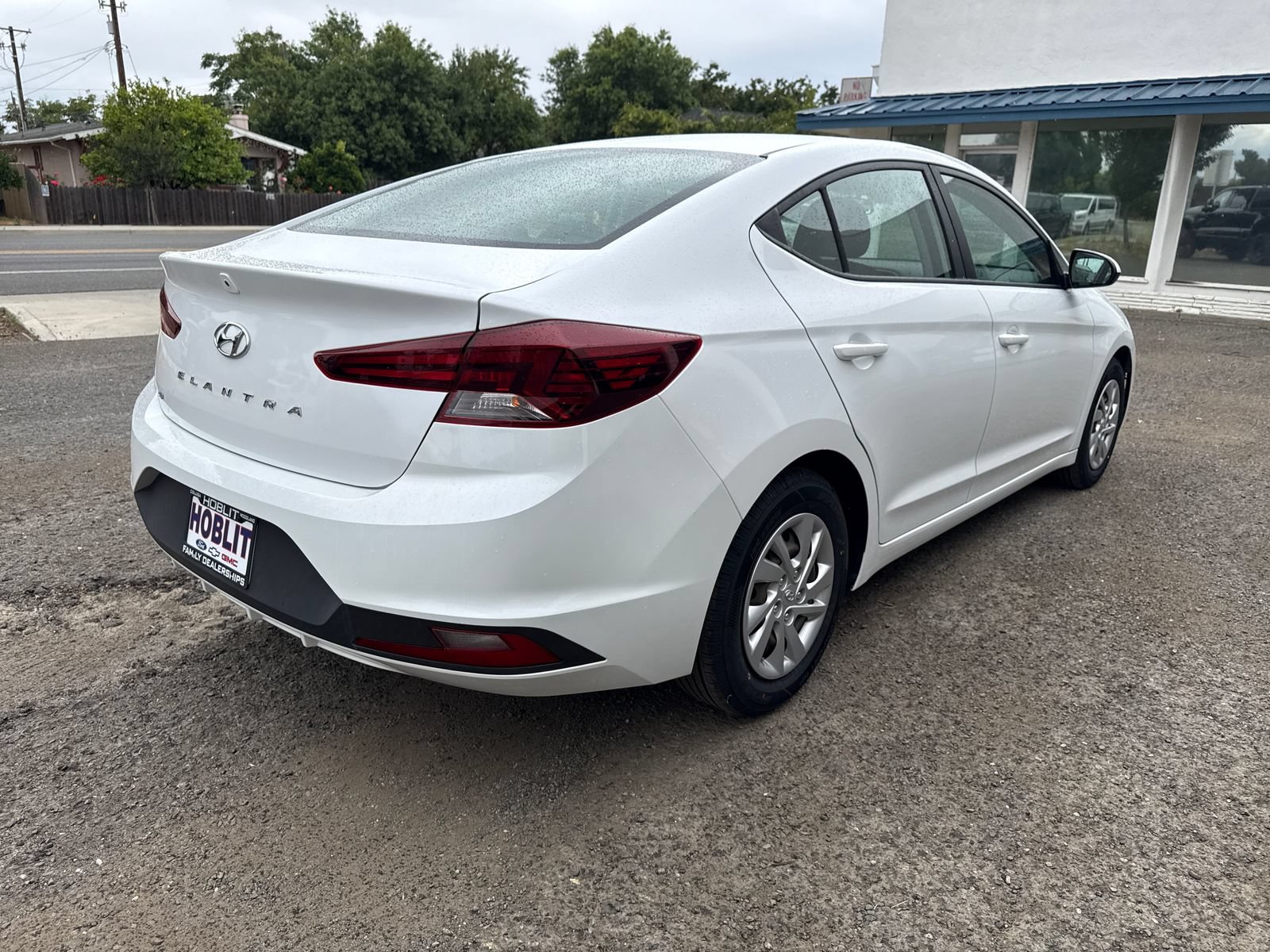 Used 2020 Hyundai Elantra SE w/ Cargo Package (C1) FWD image 5