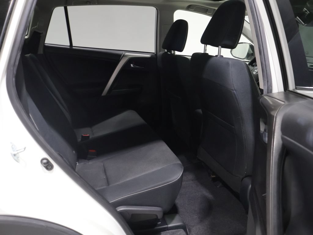 Used 2017 Toyota RAV4 XLE AWD/4WD image 20