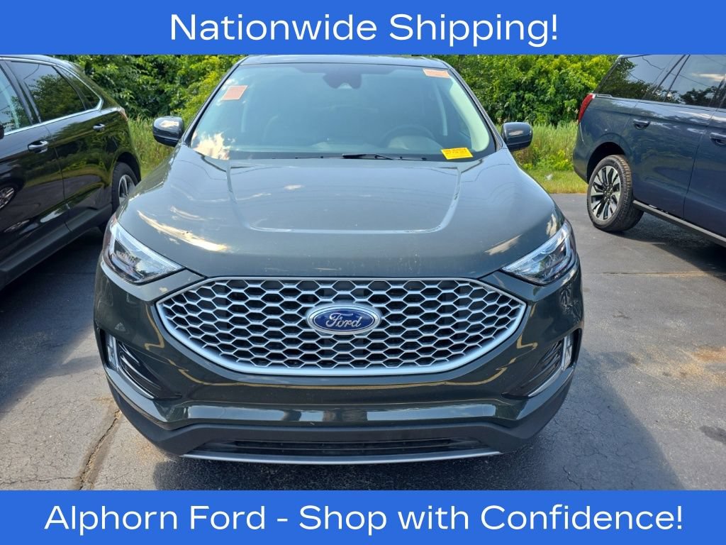 Certified 2023 Ford Edge SEL w/ Convenience Package AWD/4WD image 2