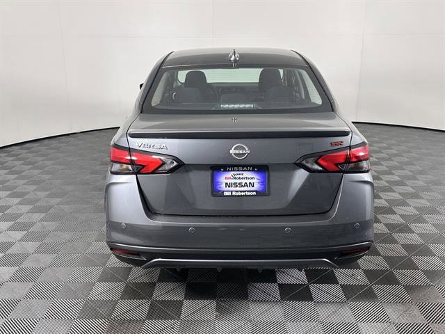 New 2025 Nissan Versa SR w/ Trunk Package image 5
