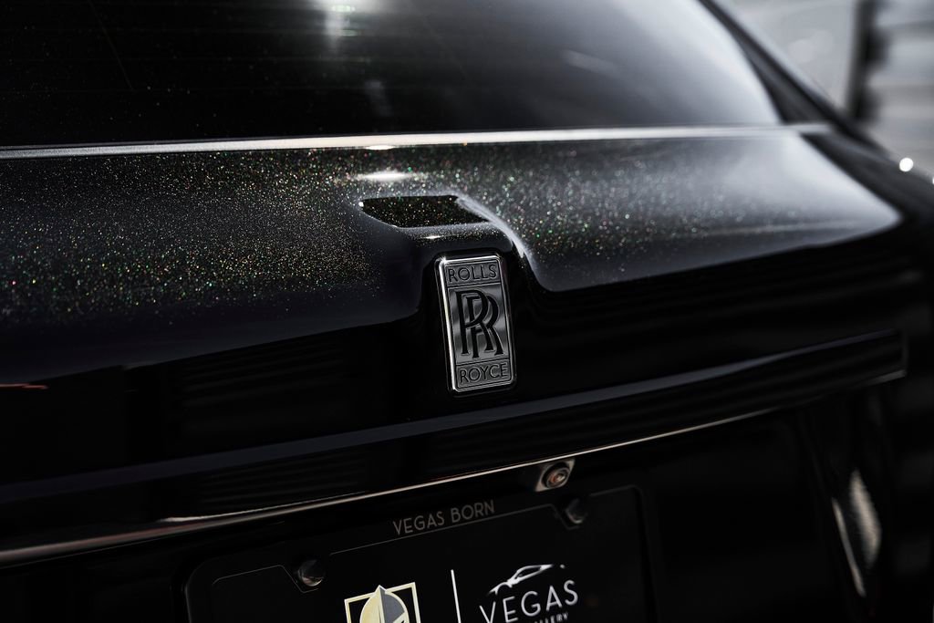 Used 2026 Rolls-Royce Cullinan image 12