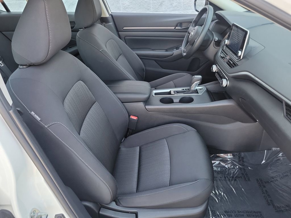 Certified 2025 Nissan Altima 2.5 S image 15