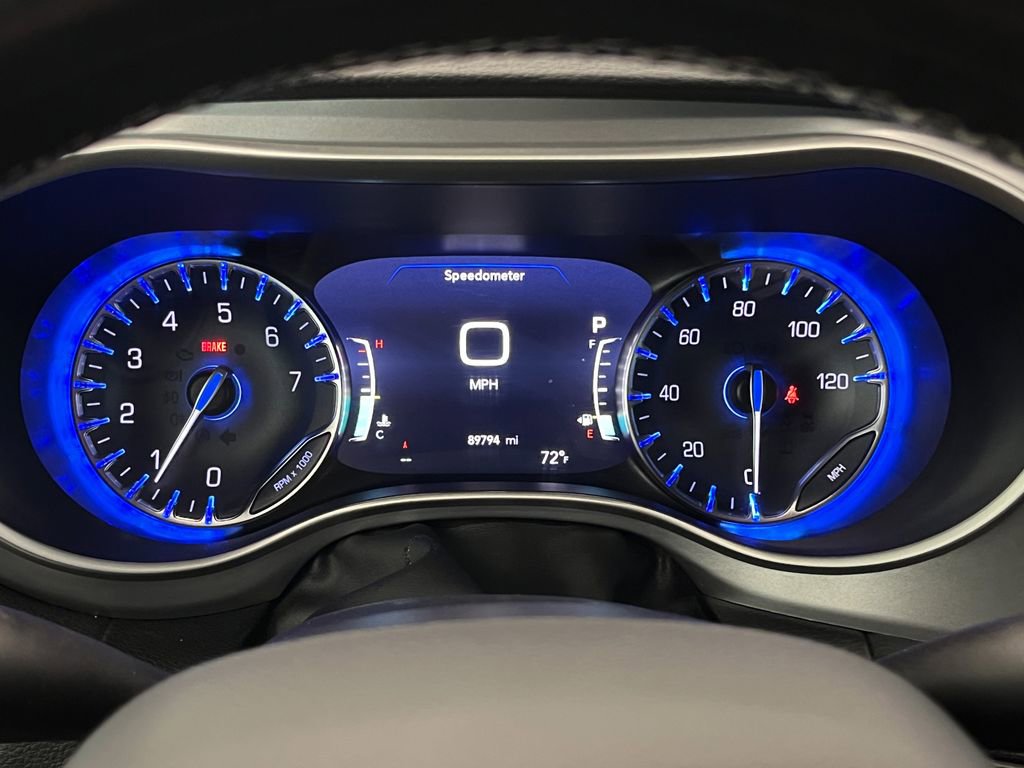 Used 2021 Chrysler Pacifica Touring w/ Cold Weather Group image 20