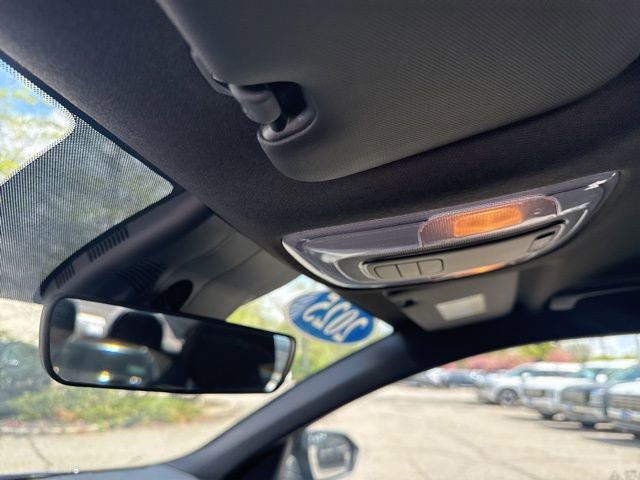 Used 2025 Hyundai Elantra Sport FWD image 38
