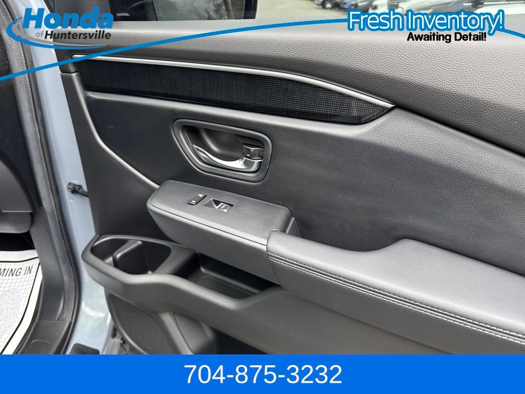 Used 2025 Honda Pilot Elite image 20