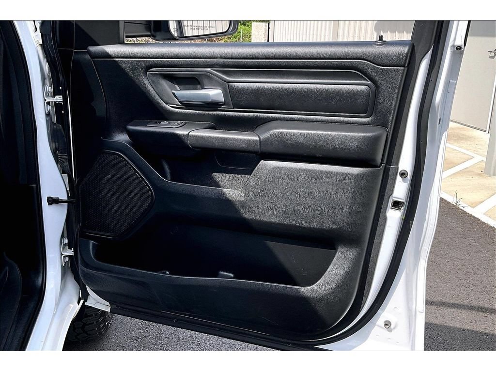 Used 2022 RAM 1500 Tradesman w/ SXT Appearance Group AWD/4WD image 23