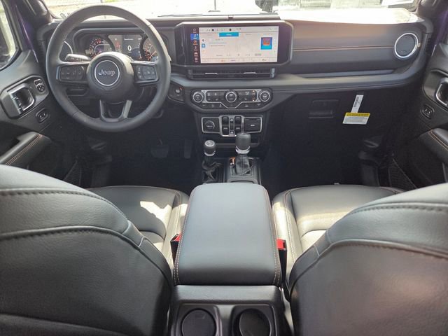 Used 2026 Jeep Gladiator Sport AWD/4WD image 17