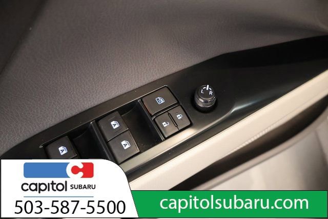 Used 2018 Toyota Camry LE w/ Moonroof Package image 12