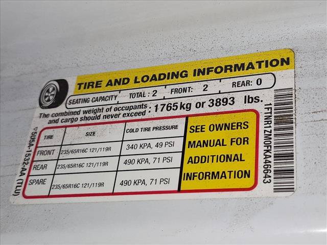 Used 2015 Ford Transit 250 130 Low Roof w/ Exterior Upgrade Package RWD image 11