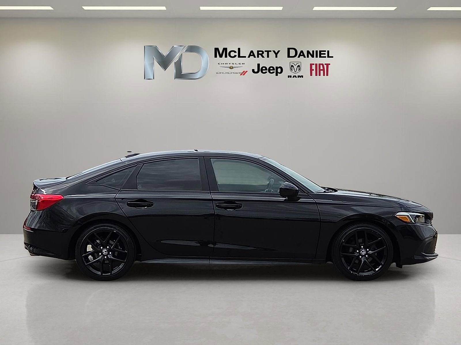 Used 2024 Honda Civic Sport image 6