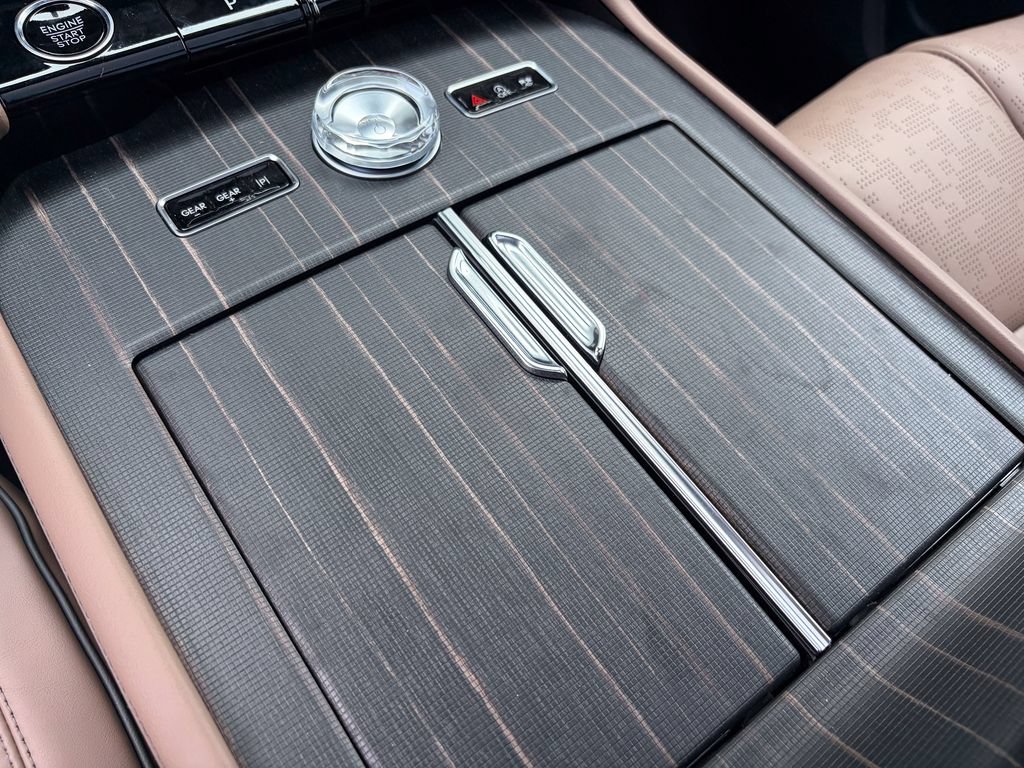 New 2027 Lincoln Navigator Black Label AWD/4WD image 53