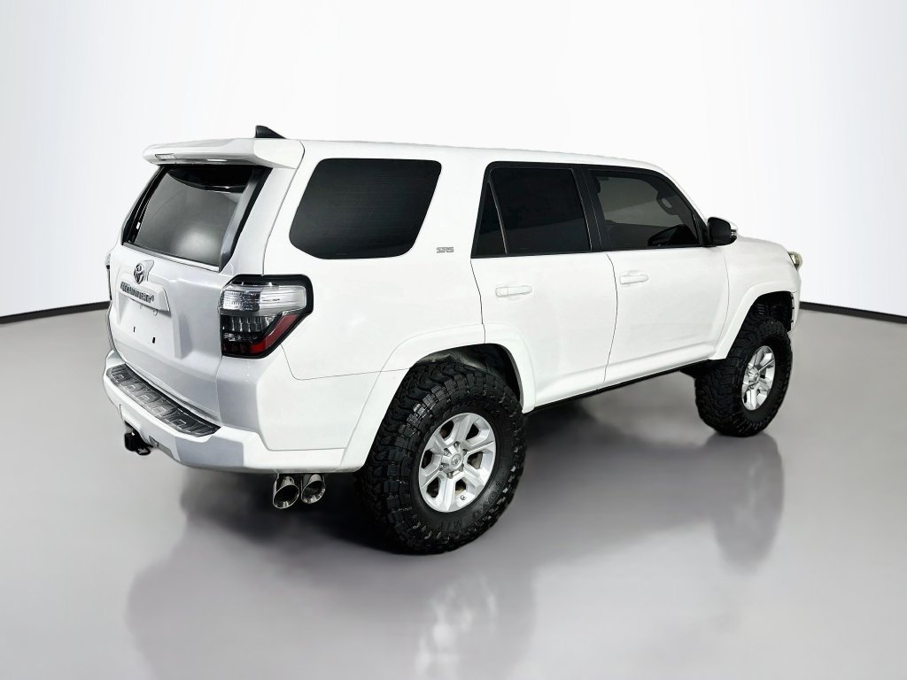 Used 2016 Toyota 4Runner SR5 Premium AWD/4WD image 7