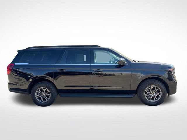Used 2025 Ford Expedition Max Active AWD/4WD image 6