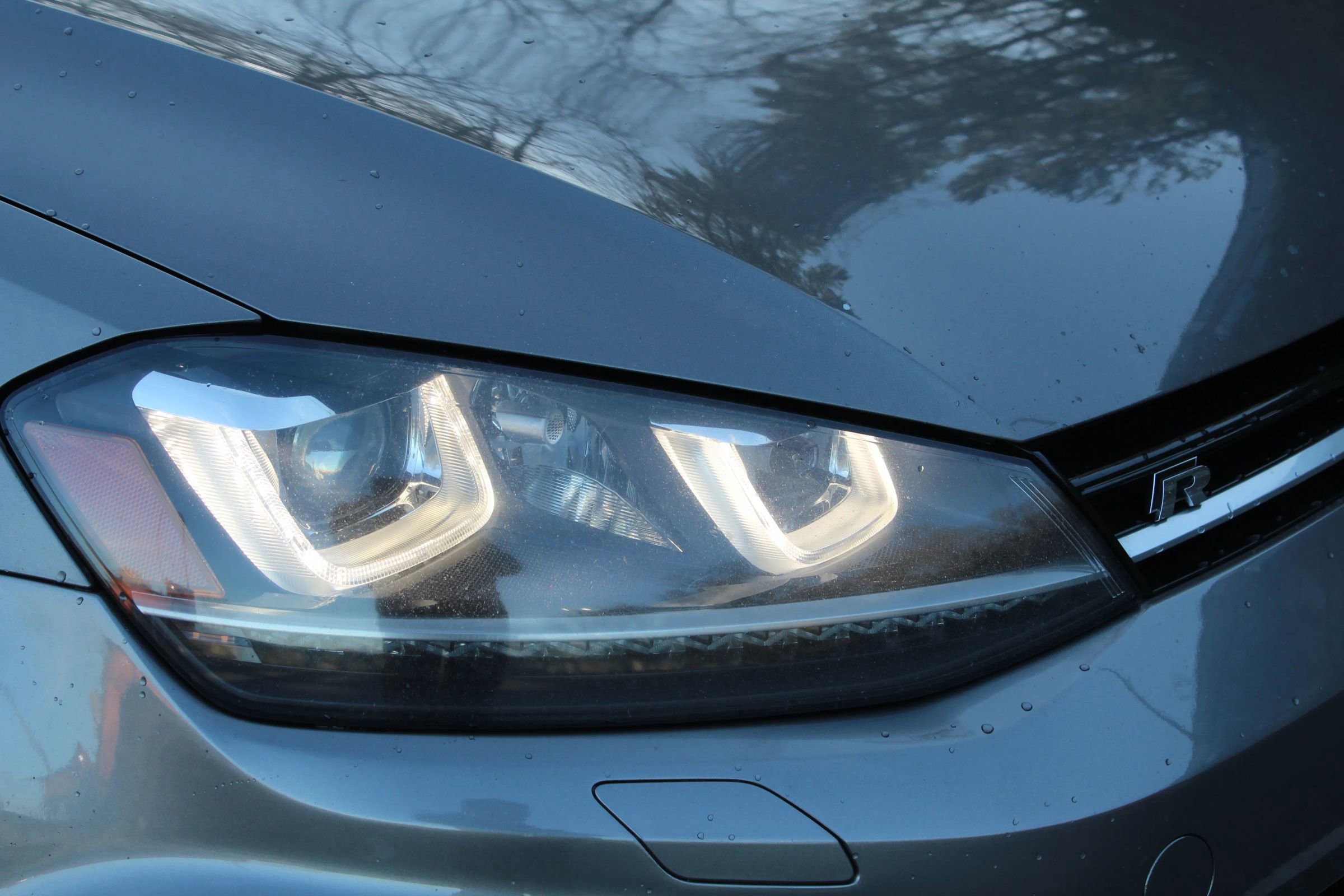 Used 2016 Volkswagen Golf 4-Door image 37