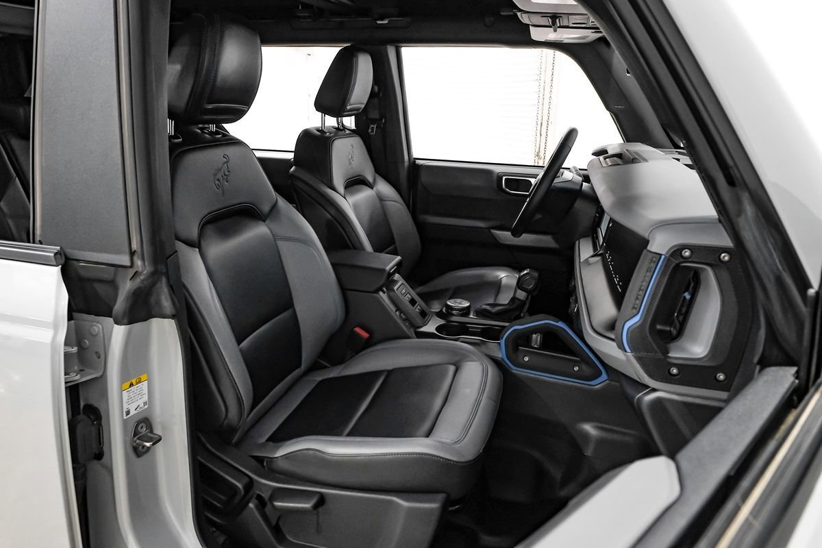 Used 2022 Ford Bronco Black Diamond AWD/4WD image 34