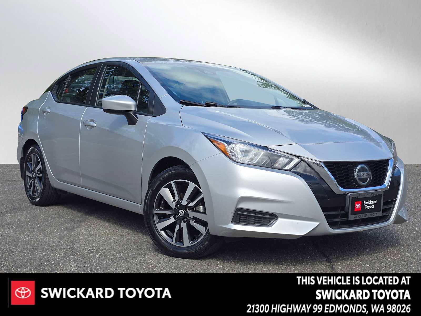 Used 2022 Nissan Versa SV w/ Trunk Package