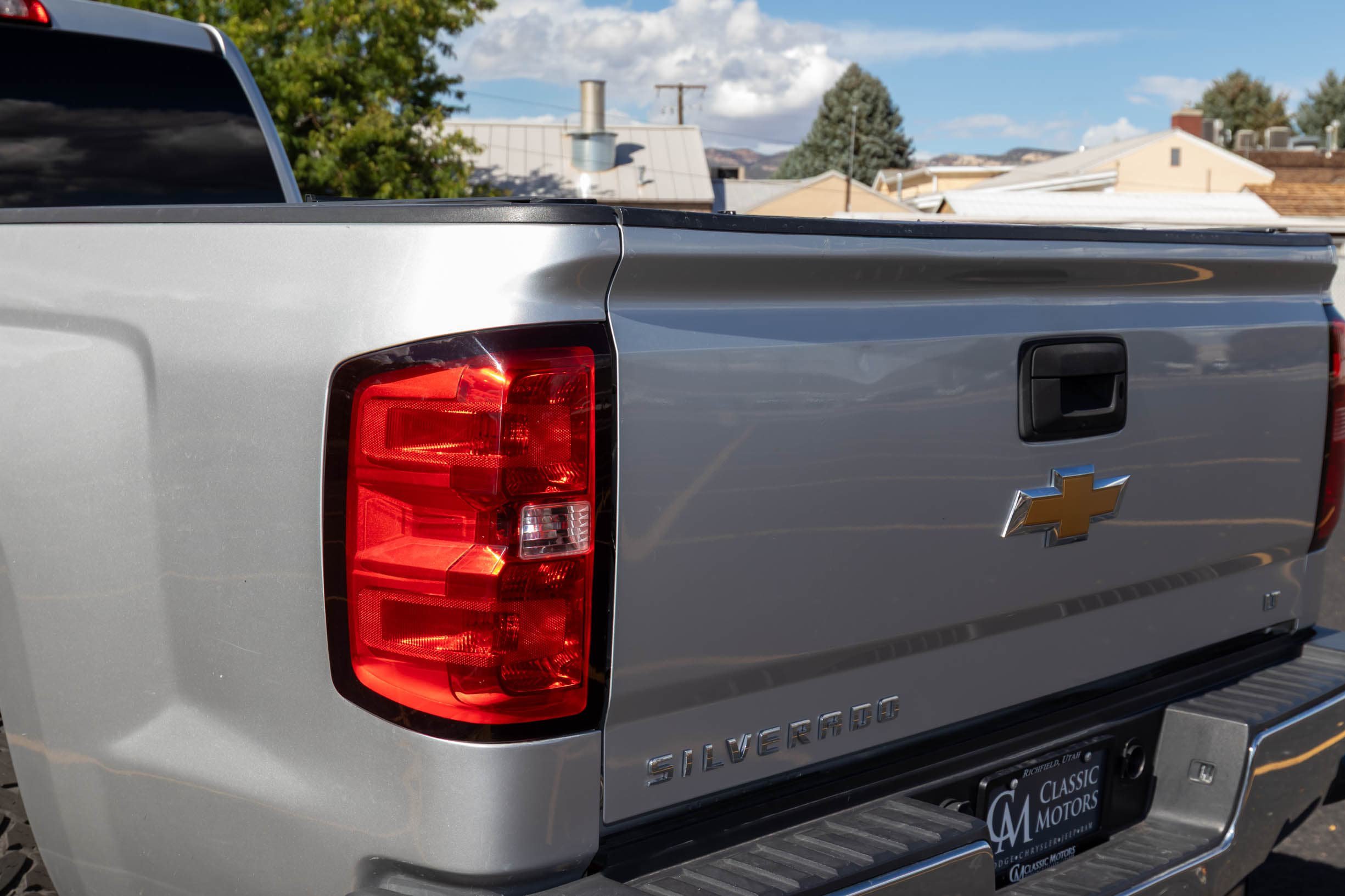 Used 2018 Chevrolet Silverado 3500 LT w/ LT Convenience Package AWD/4WD image 32