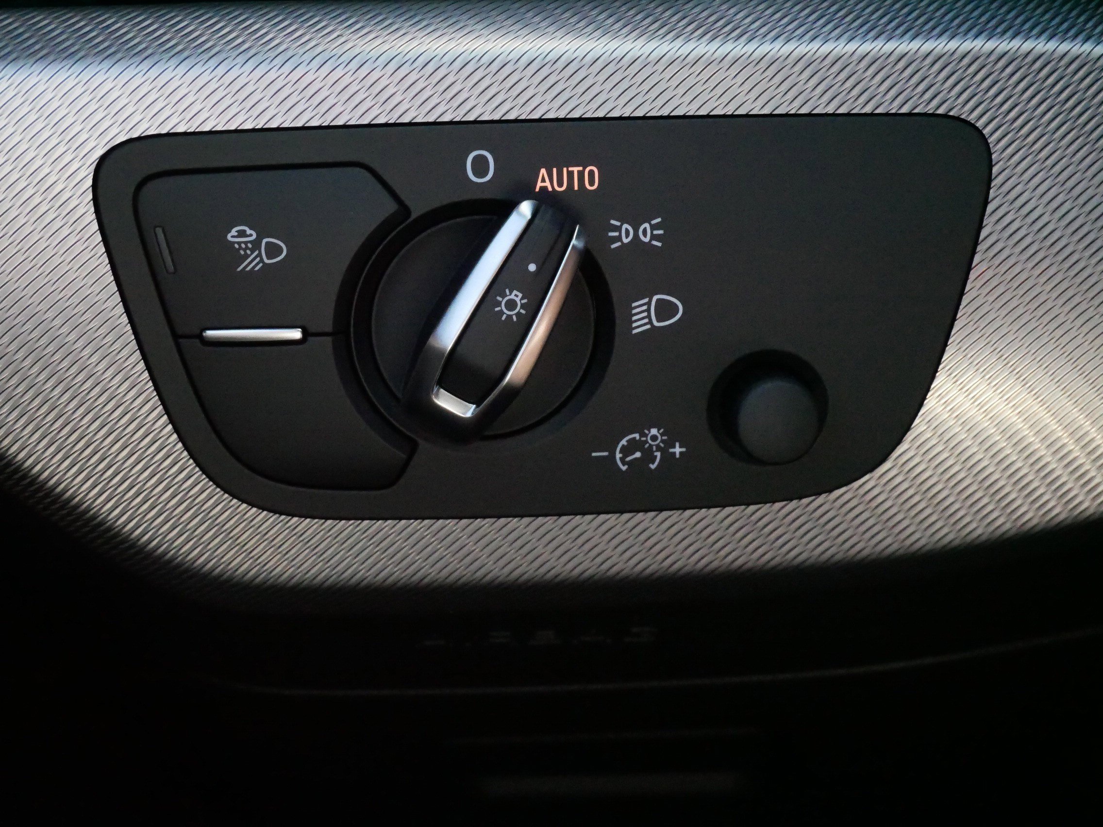 Used 2025 Audi A5 2.0T Premium Plus w/ Convenience Plus Package AWD/4WD image 25