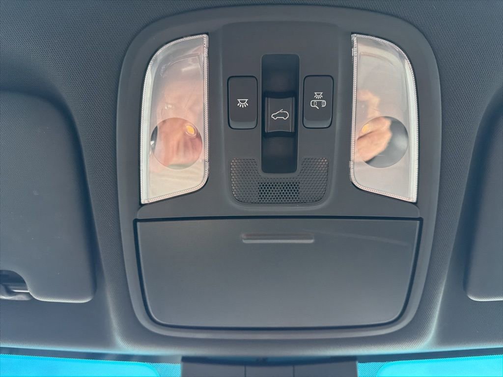 Used 2022 Kia Sportage Nightfall Edition image 37