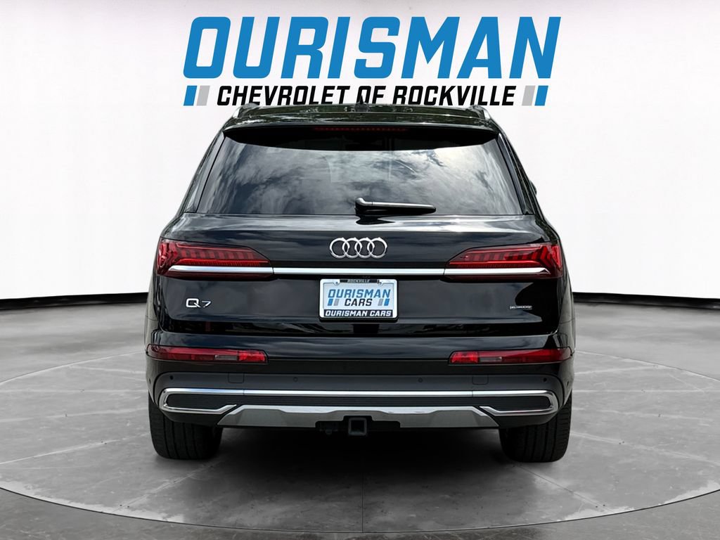 Used 2023 Audi Q7 3.0T Premium w/ Convenience Package AWD/4WD image 5