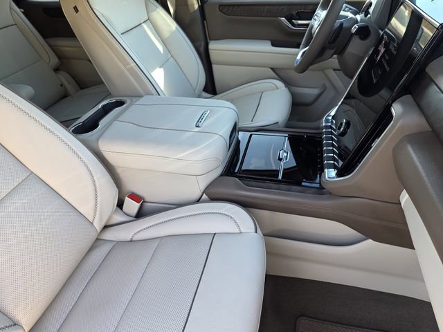 Used 2026 GMC Yukon Denali image 13