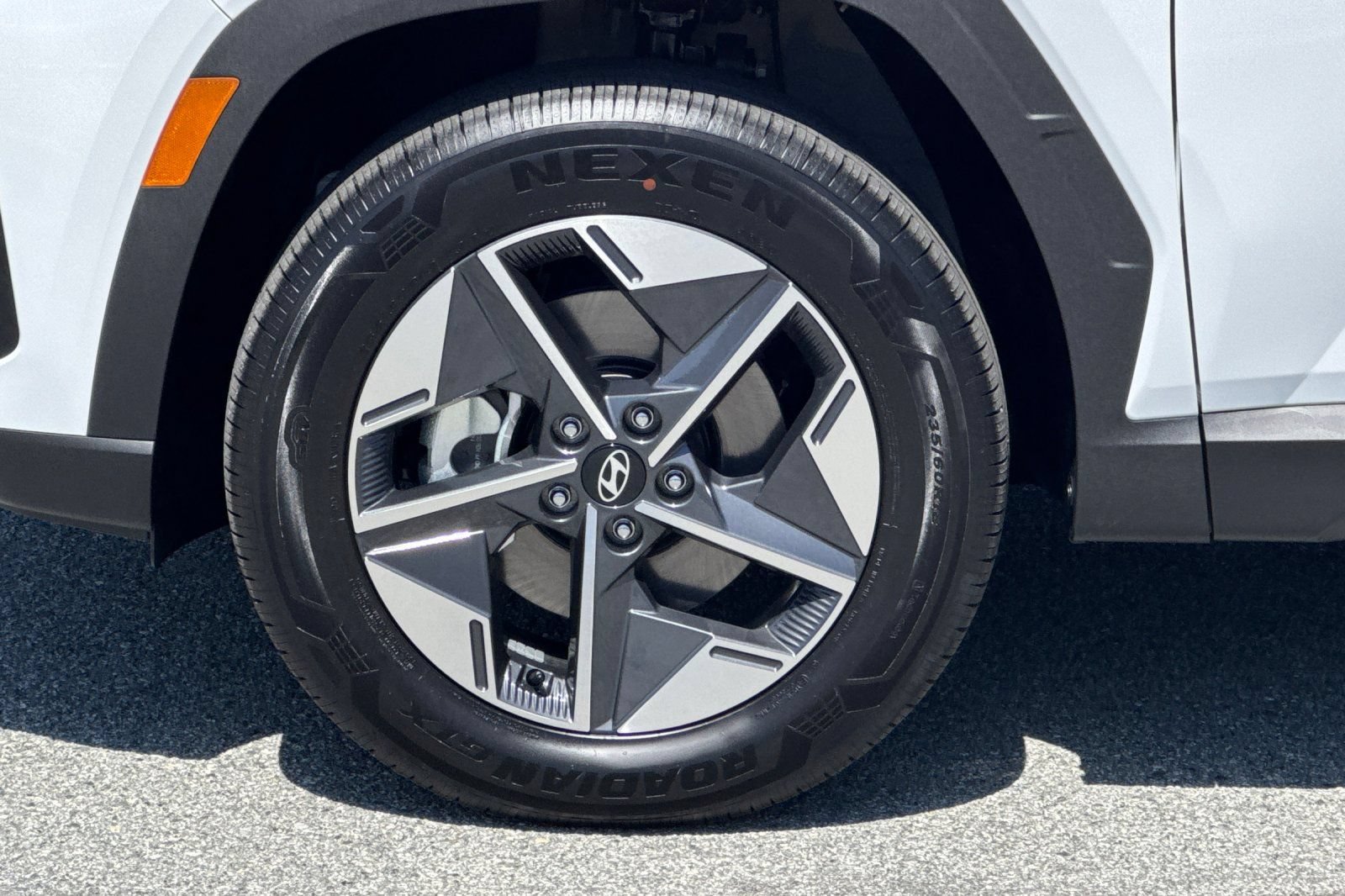 New 2026 Hyundai Tucson SEL AWD/4WD image 25