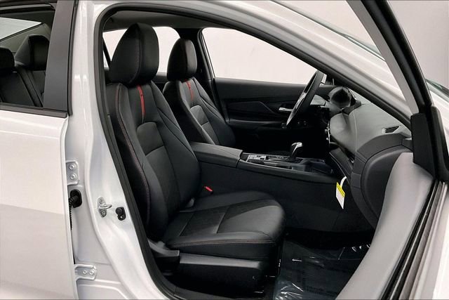 New 2026 Nissan Sentra SR w/ SR Premium Package image 37