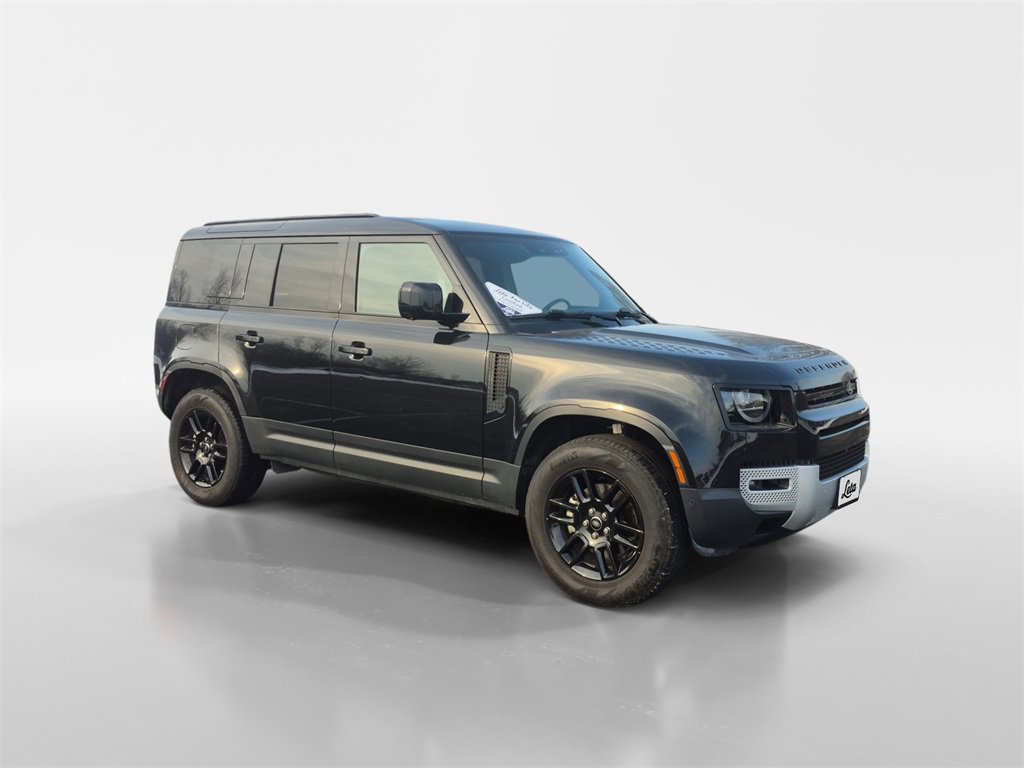 Used 2025 Land Rover Defender 110 S image 2