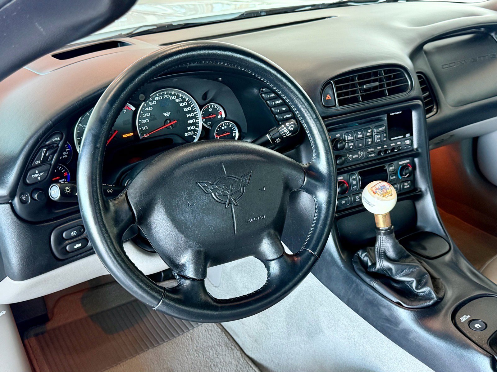 Used 2001 Chevrolet Corvette Convertible w/ Preferred Equipment Group2 image 22