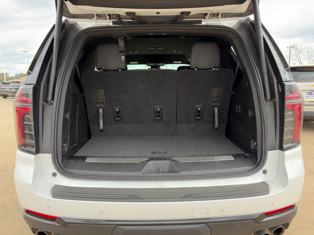 Used 2025 Chevrolet Tahoe Z71 image 6