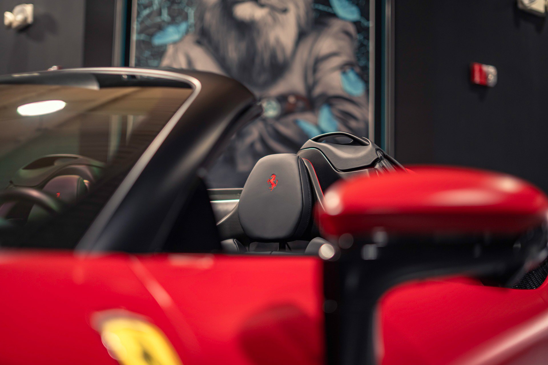 Used 2024 Ferrari SF90 Spider AWD/4WD image 2