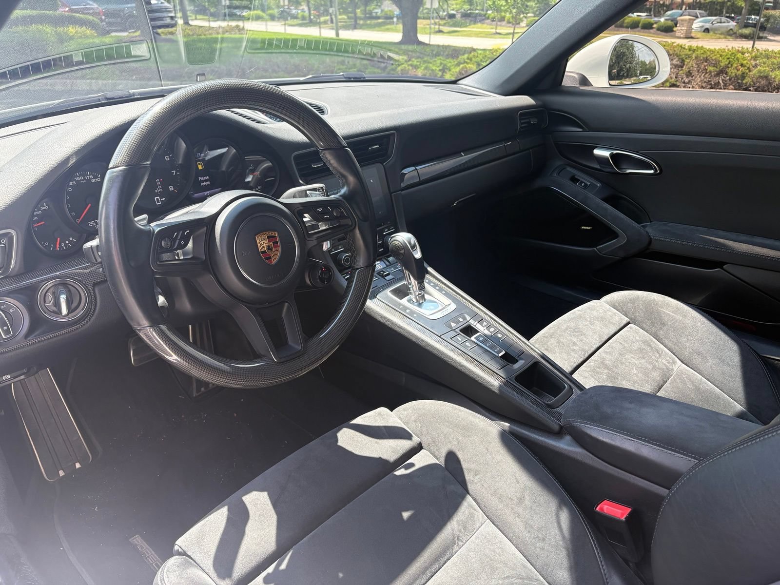 Used 2018 Porsche 911 Carrera GTS RWD image 8