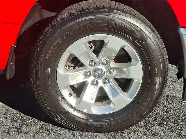 Used 2024 RAM 1500 Laramie image 12