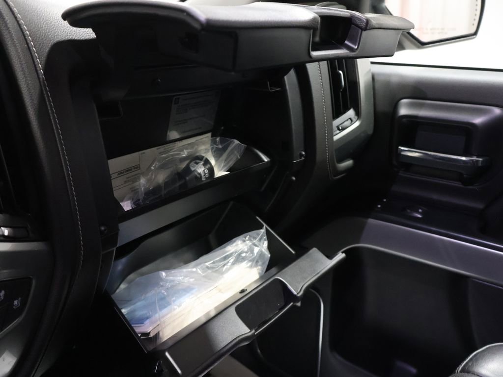 Used 2018 Chevrolet Silverado 1500 LTZ Z71 w/ Centennial Edition image 34