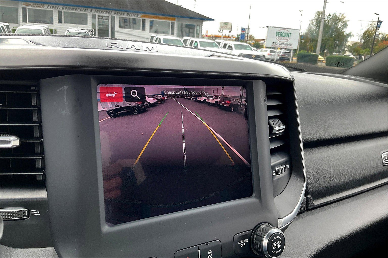 Used 2024 RAM 2500 Big Horn image 21