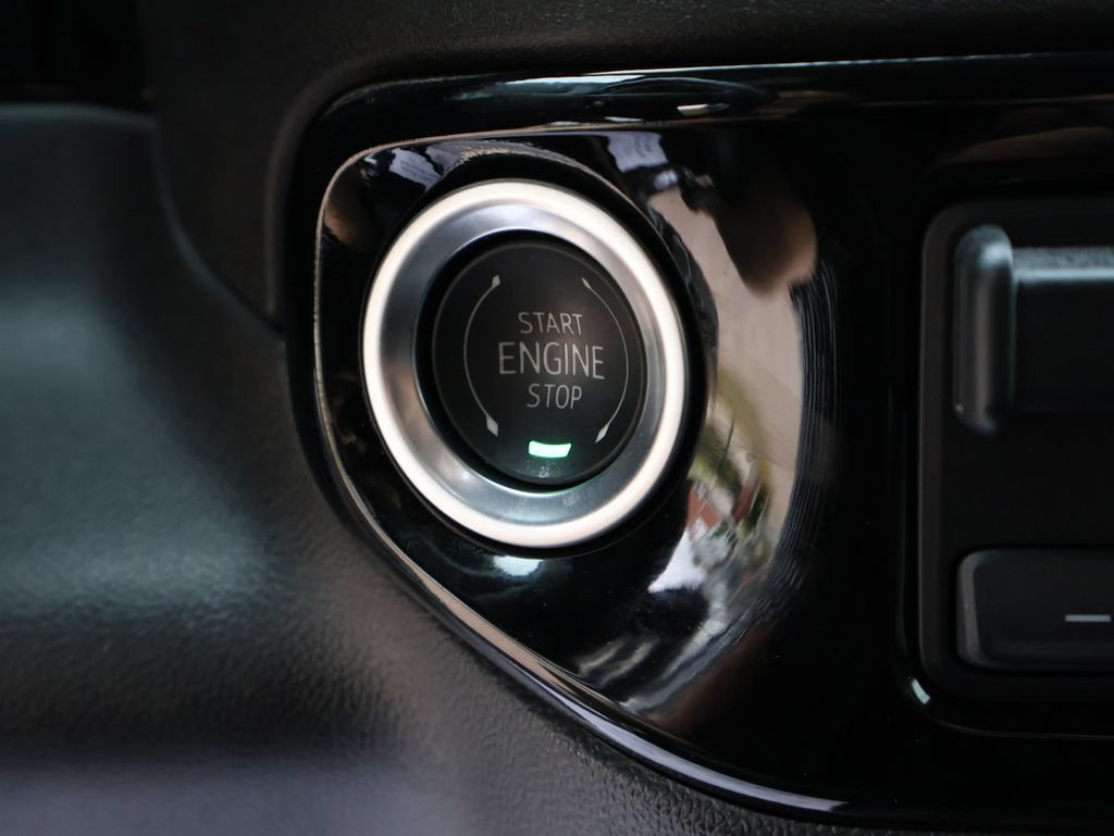 Certified 2025 GMC Sierra 2500 SLT AWD/4WD image 21
