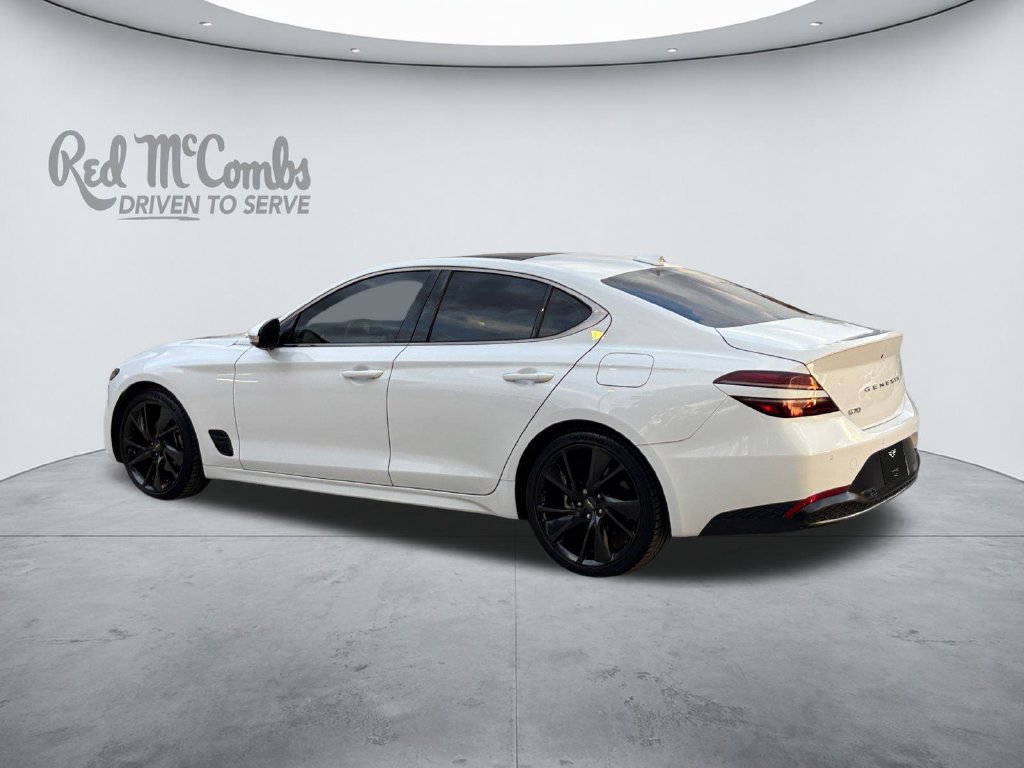 Used 2023 Genesis G70 2.0T w/ Sport Prestige Package RWD image 3