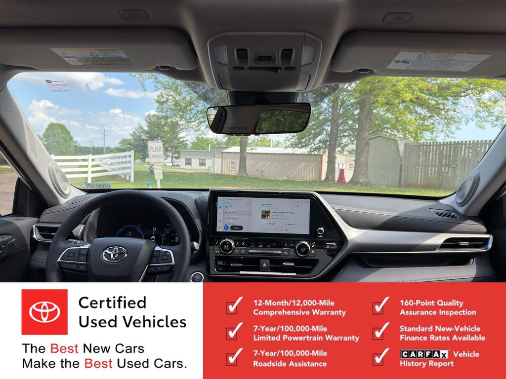 Certified 2026 Toyota Highlander Limited image 12