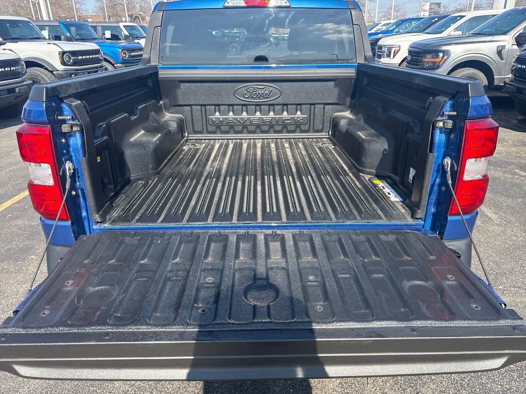 Used 2023 Ford Maverick XLT w/ Equipment Group 300A Standard image 12